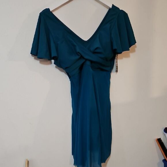 Blue One Piece Swimwear with Sleek Design - Picture 1 of 7